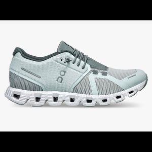 On Cloud 5 Sneakers
